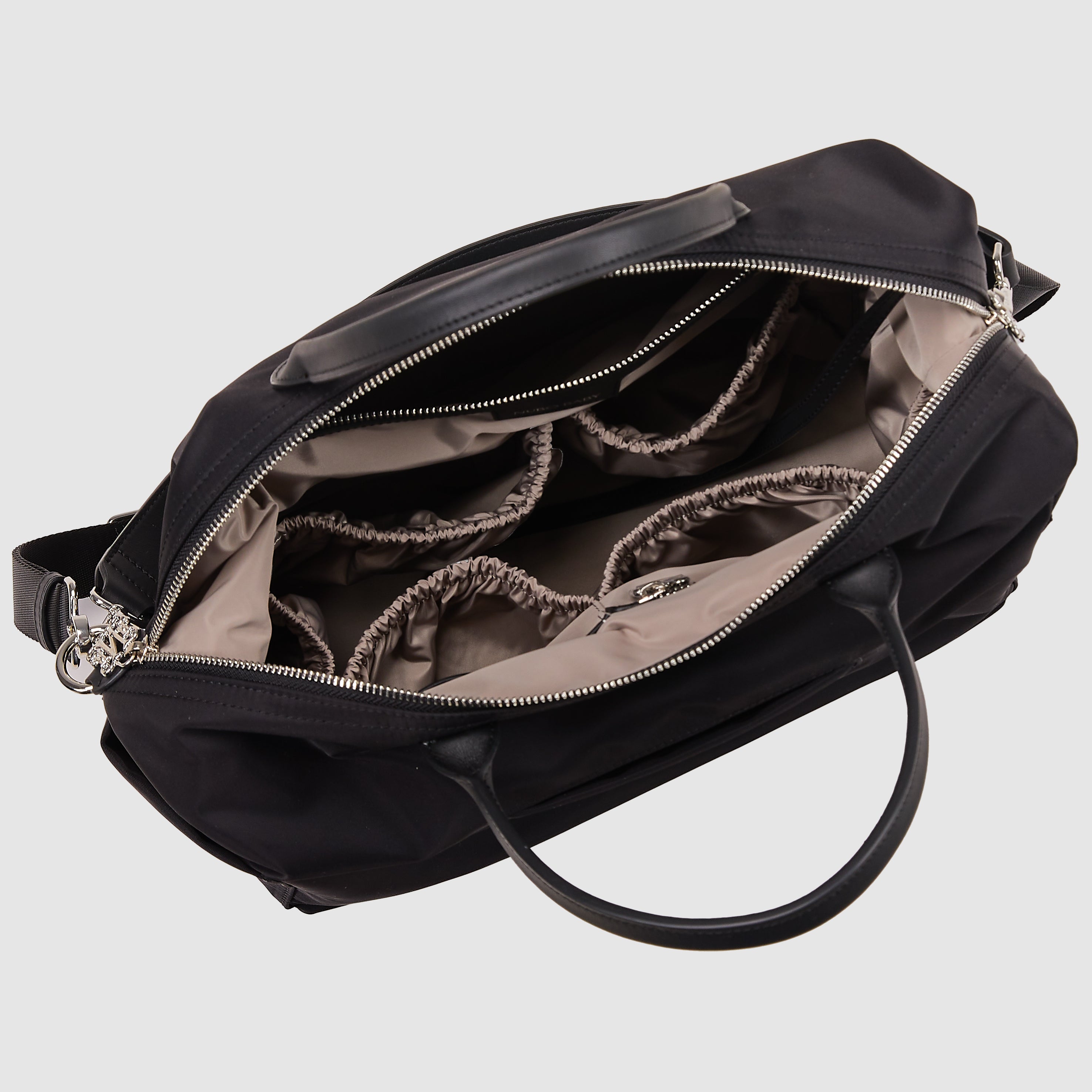 Monogram Siyah Anne Bebek Çantası