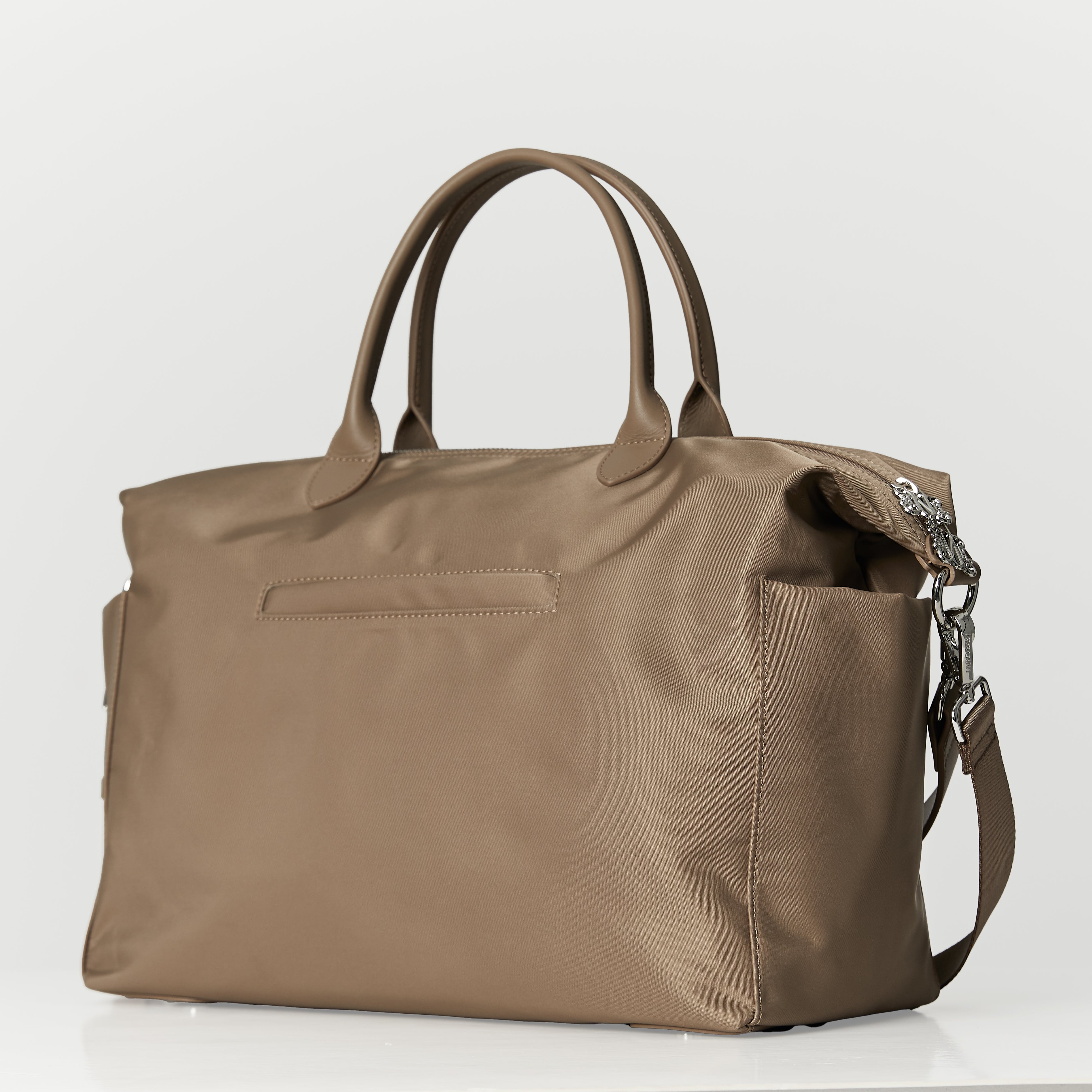 Monogram Vizon Anne Bebek Çantası